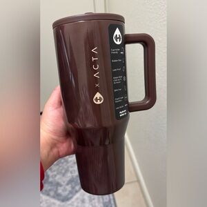 NWT HydroJug x ACTA 40oz Traveler Jorry Fit “CHOCOLATE GLAZE”